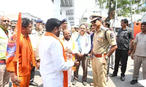 Hanuman Jayanti yatra in Hyderabad: Cops advise organisers to look out for unknown persons in procession