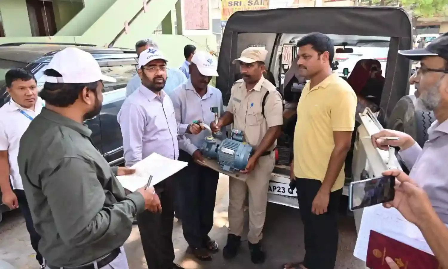 Motor Free Tap day 2: HMWSSB  seizes 32 motors, fines 38 users for illegally drawing water