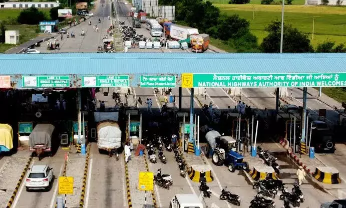 Ending speculations, Centre says Satellite-based Tolling System not to replace existing FASTag-based toll system