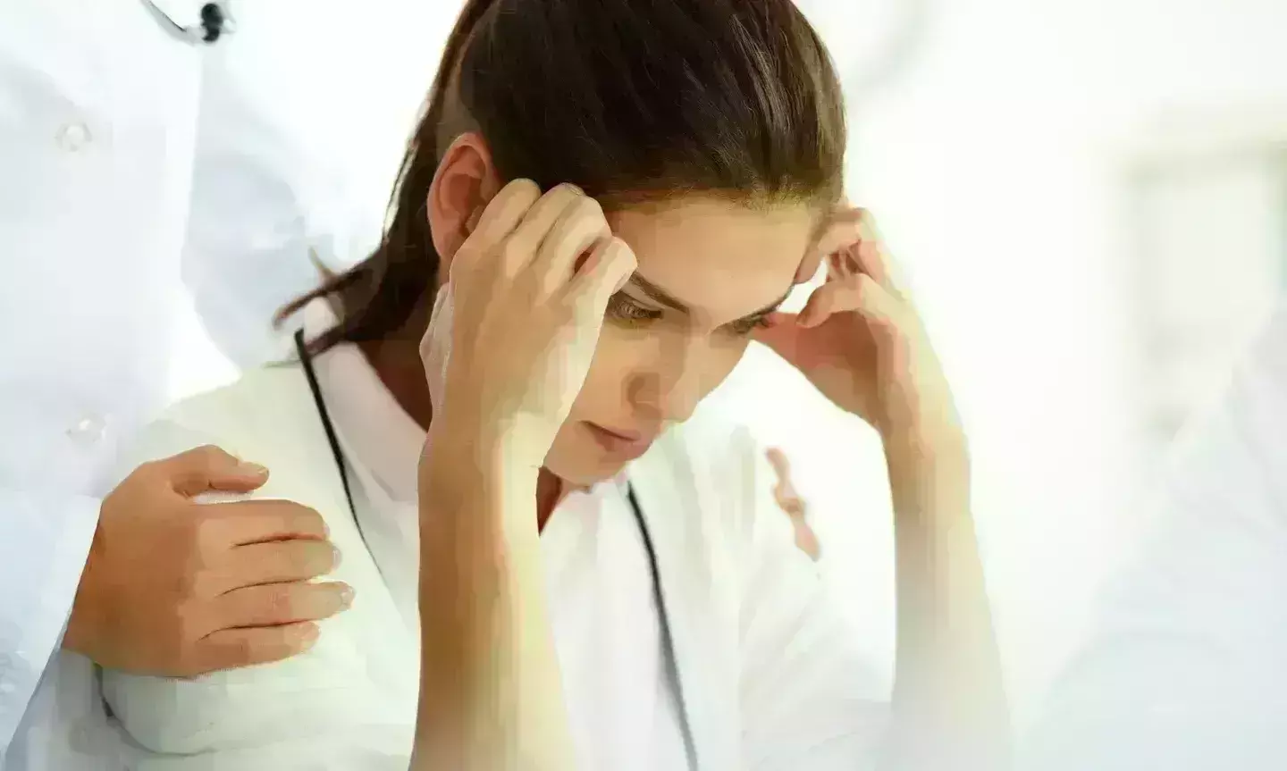 Women at higher risk of summer migraines, warn Hyderabad doctors; call for preventive measures