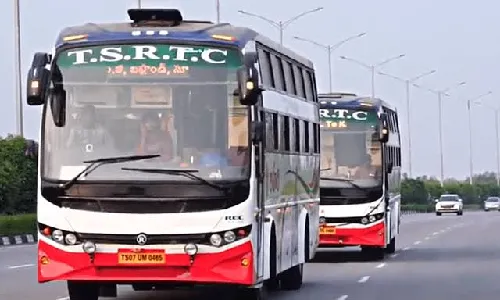 TGSRTC braces up for strike from May 7; Transport Minister Ponnam assures to look into demands