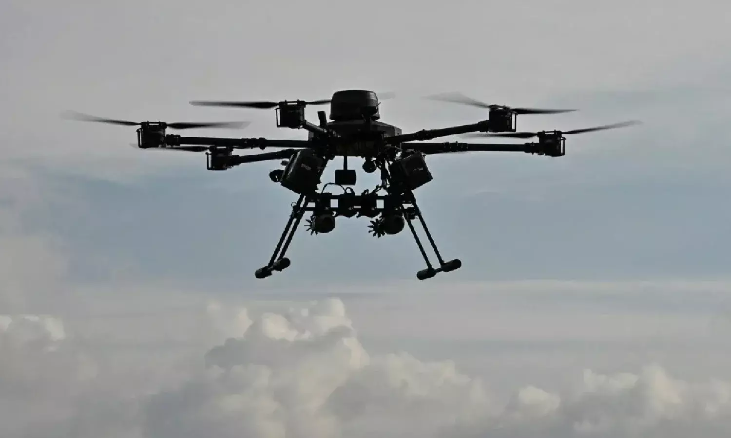 India brings down Pakistani missiles, drones; foils air raids in Western sector