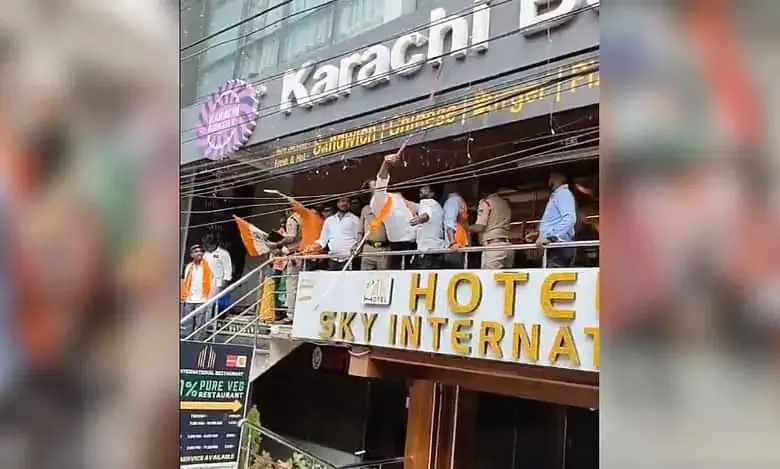 India Vs Pakistan: Karachi Bakery attacked in Hyderabad, BJP leaders demand name change India Vs Pakistan: Karachi Bakery attacked in Hyderabad, BJP leaders demand name change