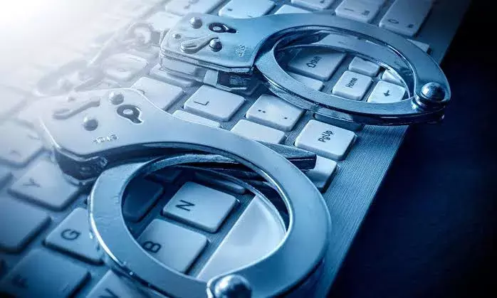Telangana cybercrime wing arrests 20 criminals from Surat wanted in 515 cases across India