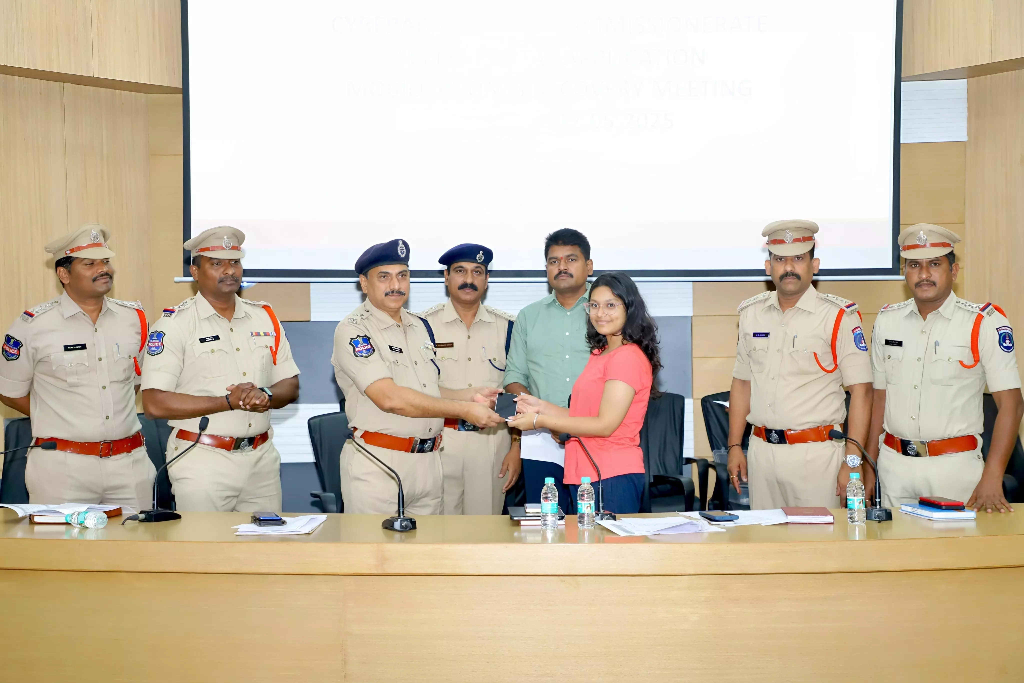 Cyberabad police recover 310 stolen, lost mobile phones worth Rs 95 L in 30 days Cyberabad police recover 310 stolen, lost mobile phones worth Rs 95 L in 30 days