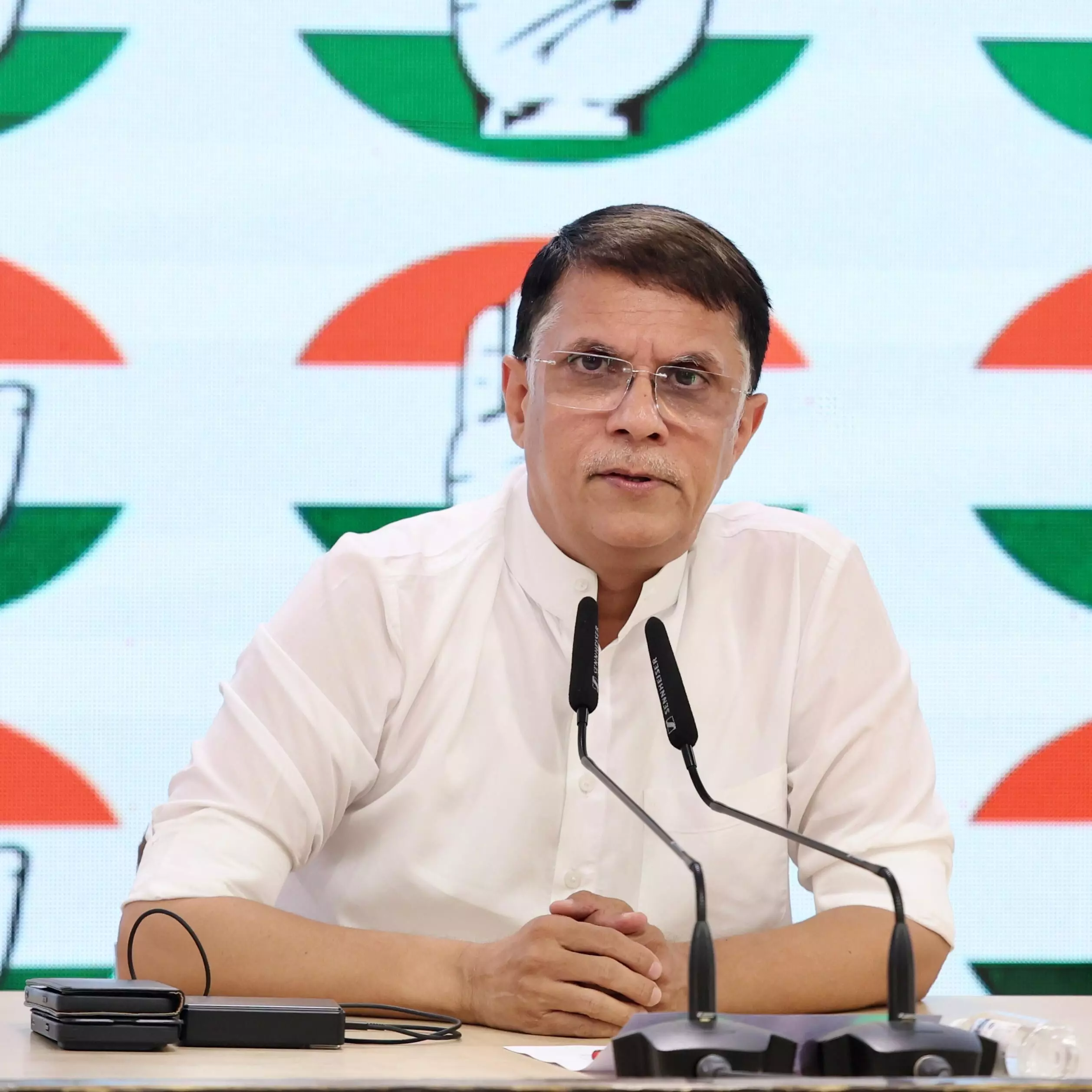 Indian govt informing Pak about Operation Sindoor in advance helped Masood Azhar escape: Congress Indian govt informing Pak about Operation Sindoor in advance helped Masood Azhar escape: Congress