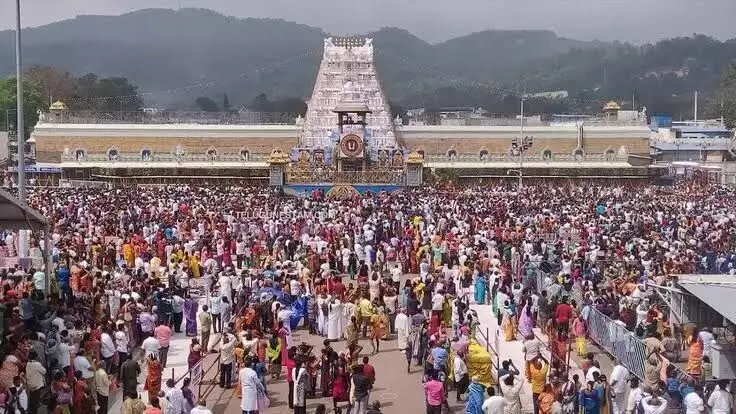 Non-Hindu staff at TTD set to transfer or retire; here’s what the temple board decided Non-Hindu staff at TTD set to transfer or retire; here’s what the temple board decided