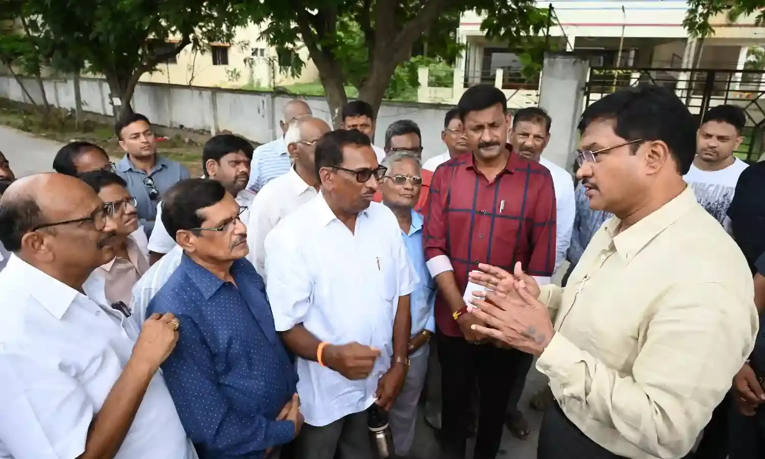 Plot owners in Gopanpally, Boduppal complain of land grabs, illegal layouts; HYDRAA holds survey