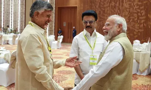 CM Naidu speaks on Swarnandhraās growth trajectory at NITI Aayog meet; invites CMs to Yoga Day