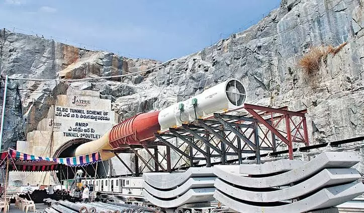 SLBC Tunnel Collapse: Remaining excavation to be done using drilling and blasting method SLBC Tunnel Collapse: Remaining excavation to be done using drilling and blasting method