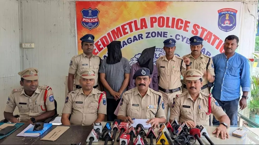 Jeedimetla: Two held for posing as Naxalites to extort Rs 50 lakh from businessman Jeedimetla: Two held for posing as Naxalites to extort Rs 50 lakh from businessman