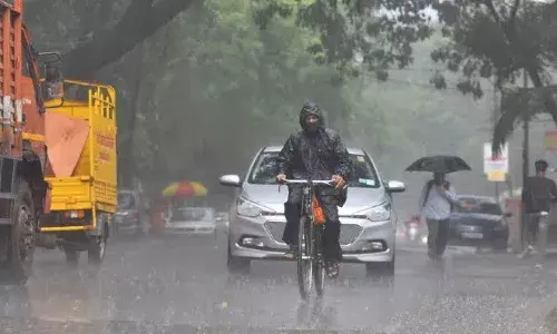 Intense weather ahead: Thunderstorms predicted in all Telangana districts till June 1