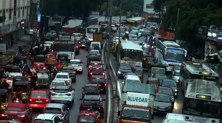 Hyderabad monsoon: Cyberabad police, HMDA chalk out plan to prevent accidents, ensure smooth traffic Hyderabad monsoon: Cyberabad police, HMDA chalk out plan to prevent accidents, ensure smooth traffic