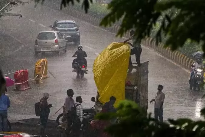 Weather report: IMD forecasts light showers at few locations in Hyderabad in coming days Weather report: IMD forecasts light showers at few locations in Hyderabad in coming days