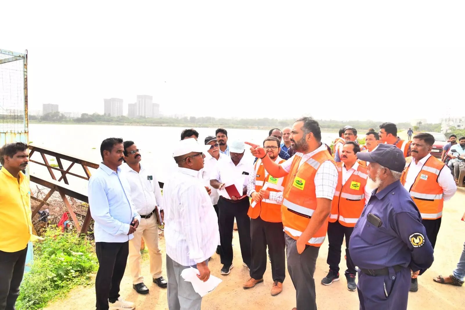 Fox Sagar lake to get a makeover: GHMC chief inspects key works in Quthbullapur Fox Sagar lake to get a makeover: GHMC chief inspects key works in Quthbullapur