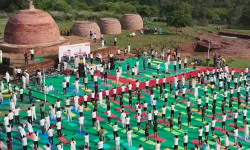 Andhra Pradesh eyes Guinness record for Yoga Day on June 21; over 1.13 crore registrations so far