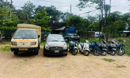 Hyderabad: Two auto thieves arrested; stolen vehicles worth Rs 25 lakh seized