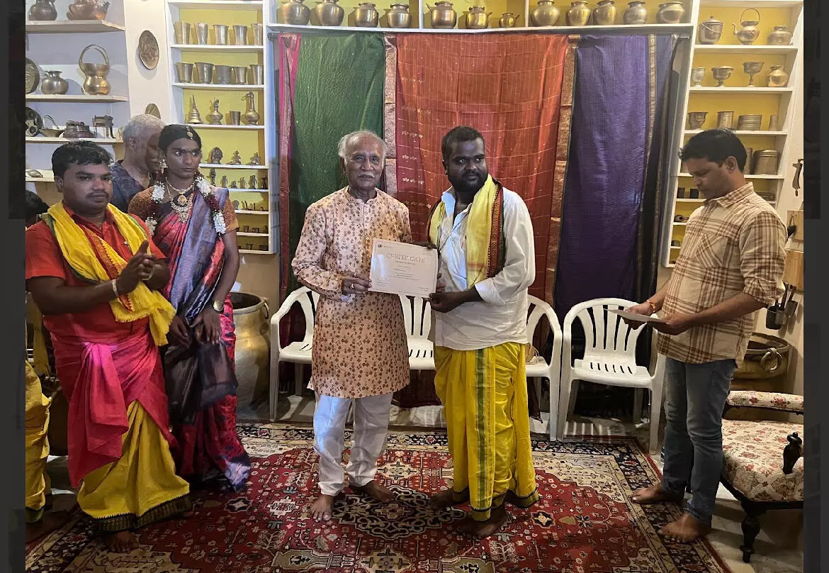 Oggu Katha at YK Antiques celebrates folk legacy, champions Telangana’s oral traditions Oggu Katha at YK Antiques celebrates folk legacy, champions Telangana’s oral traditions
