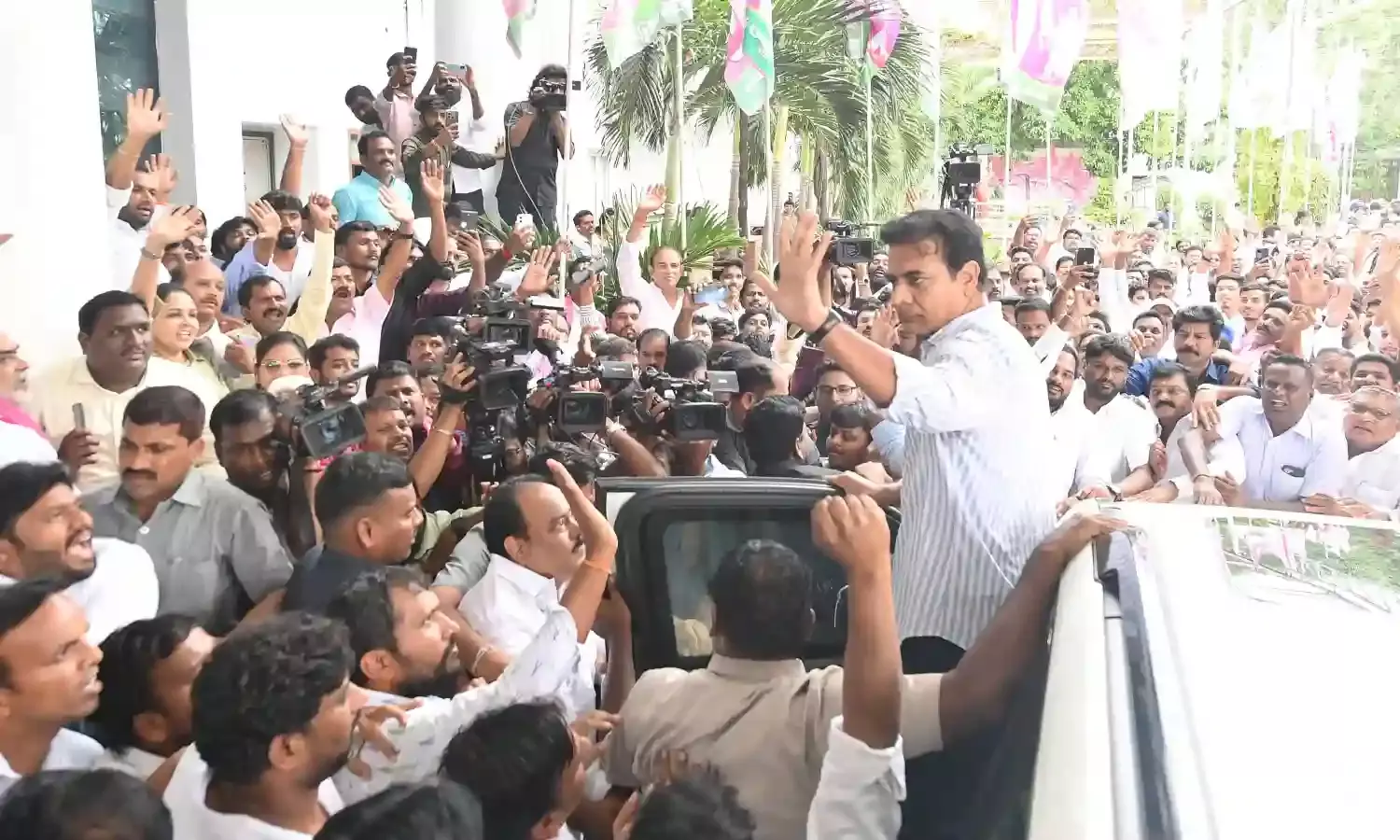 Ready to go to jail hundred times’: KTR warns Congress against `political harassment’