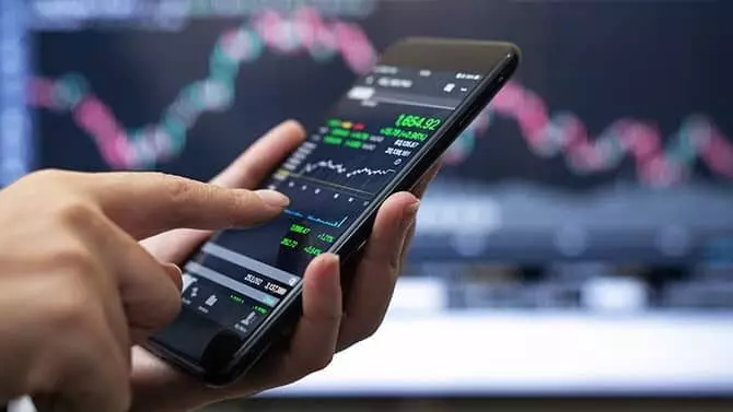 Hyderabad: Women lose Rs 9.97 lakh after falling prey to fake stock brokerage platform Hyderabad: Women lose Rs 9.97 lakh after falling prey to fake stock brokerage platform