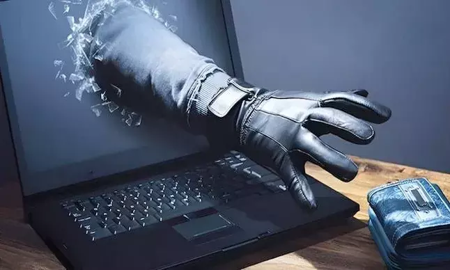 Kapra woman loses Rs 22 lakh to scammers posing as Delhi police, court officials