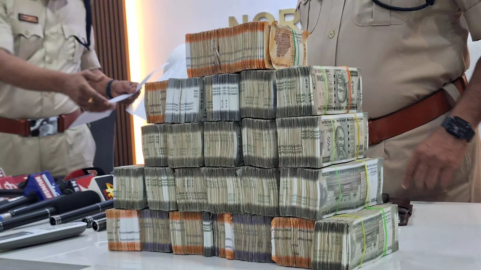 Hyderabad: How North Zone police solved Rs 46L Sun Steels theft case in 6 hours Hyderabad: How North Zone police solved Rs 46L Sun Steels theft case in 6 hours