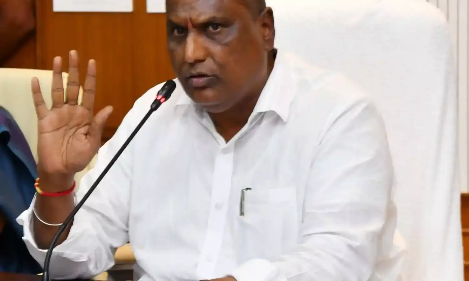 SC/ST students are priority, 25% seat quota must for all schools: Minister Laxman