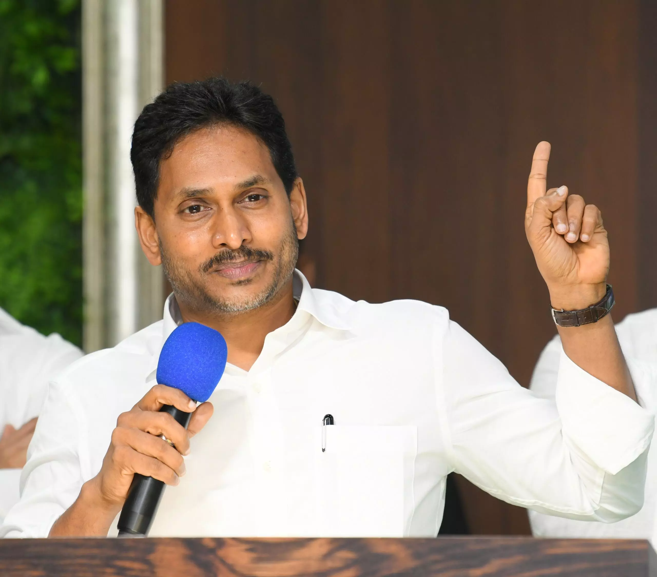 YSRCP supporter’s death in Palnadu: Andhra HC stays probe against Jagan for two weeks YSRCP supporter’s death in Palnadu: Andhra HC stays probe against Jagan for two weeks