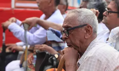 Telangana mulls crediting 10-15% of employeesā salaries to their elderly parentsā accounts