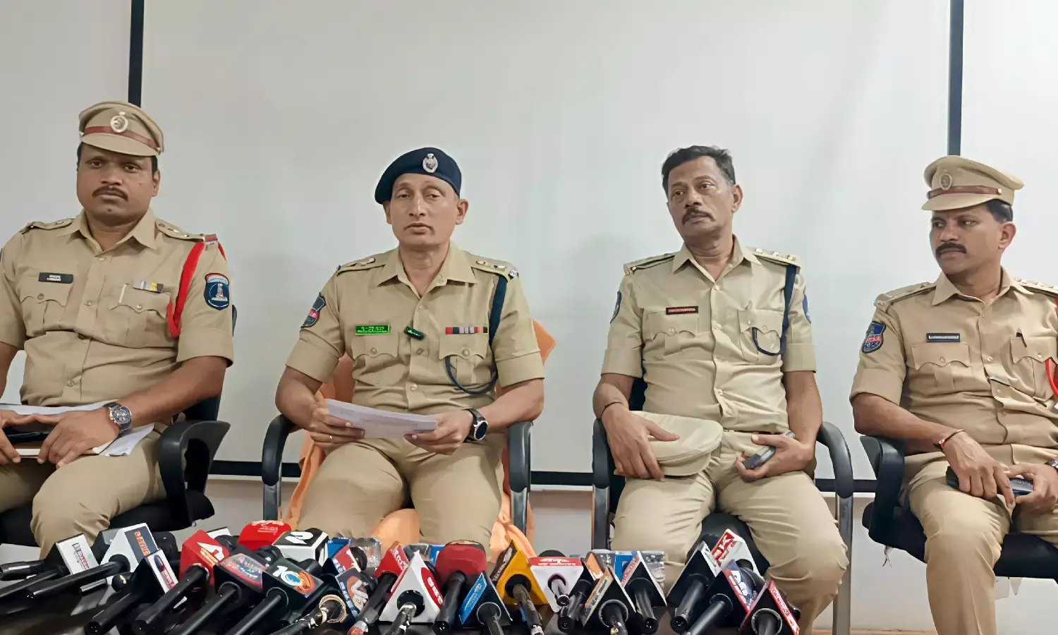 Three arrested for killing rowdy sheeter in Borabanda