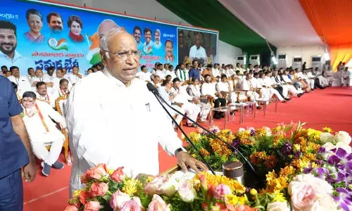 Kharge: PM Modi did nothing for Hyderabad, ignored Manipur, stopped Operation Sindoor midway