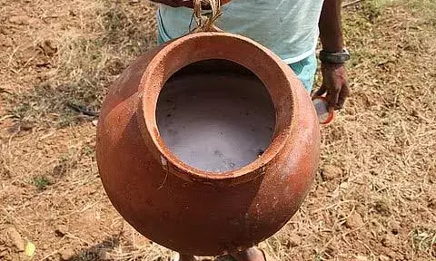 Two dead, 17 hospitalised in Kukatpally after consuming adulterated toddy