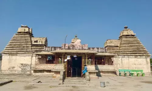 PRASAD funds sought for Bhongirās Someshwara Temple to boost tourism, restore sculptures