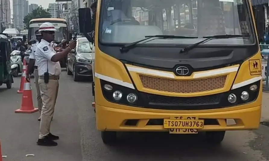 Hyderabad: Schoolchildren’s lives at risk; drunk drivers ferry students to schools