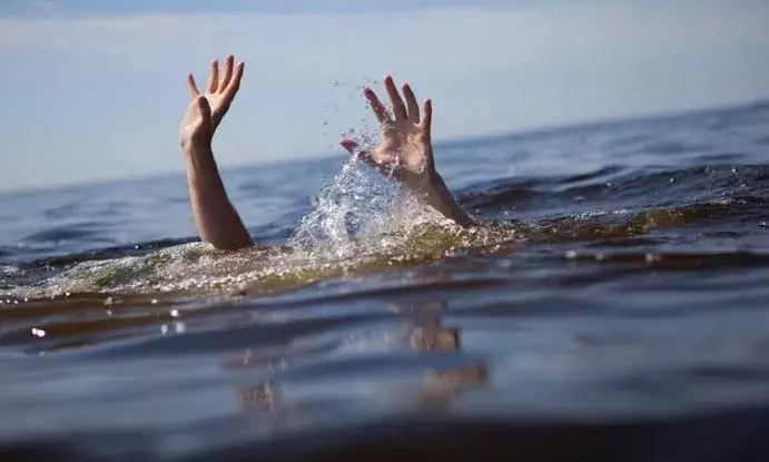 Three students from Karnataka drown in Tungabhadra; victims were on Mantralayam pilgrimage
