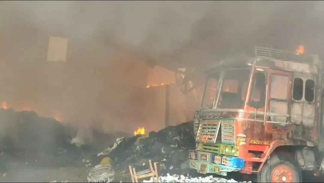 Fire erupts again at Pashamylaram Industrial Zone; no casualties Fire erupts again at Pashamylaram Industrial Zone; no casualties