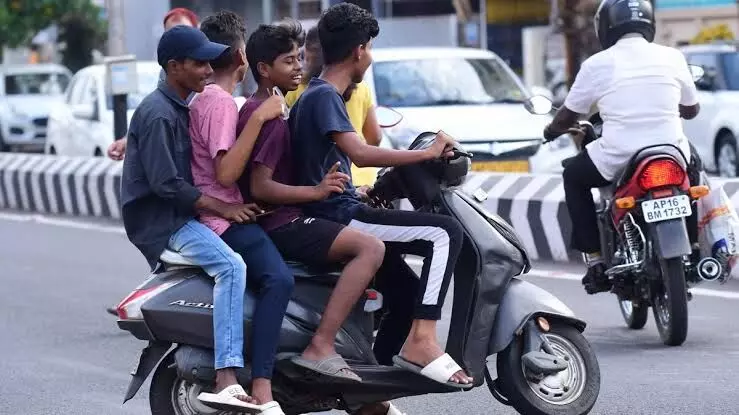 Underage driving study: 1-2% private school students from Classes 6 to 10 commute on bikes in Hyderabad Underage driving study: 1-2% private school students from Classes 6 to 10 commute on bikes in Hyderabad