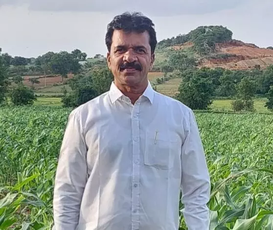 Hyderabad: Unidentified gunmen shot dead CPI leader Chandu Rathod in Malakpet Hyderabad: Unidentified gunmen shot dead CPI leader Chandu Rathod in Malakpet