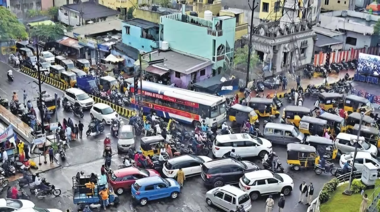 `SARTHI’: GVMC launches AI-based traffic management pilot project `SARTHI’: GVMC launches AI-based traffic management pilot project