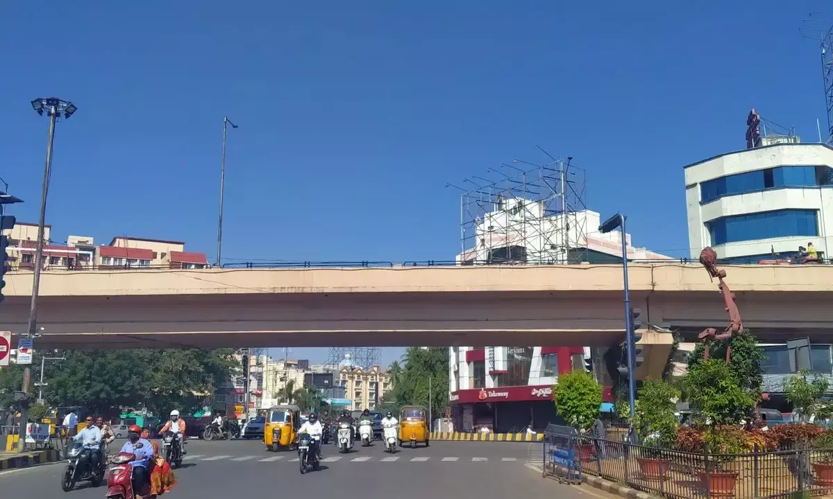 GHMC partially closes Masab Tank flyover for repairs; check these routes before commuting