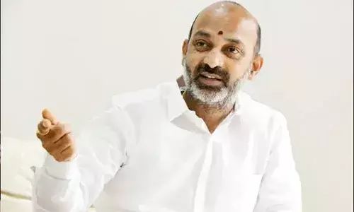 āKCR did the crime, I get the invitationā: Union MoS Home Bandi Sanjay on summons in phone tapping case