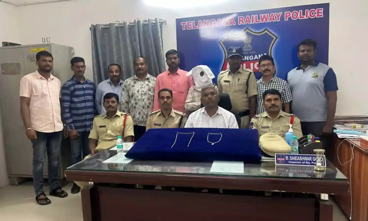 Pune-based chain snatcher targeting women passengers in train arrested at Secunderabad station