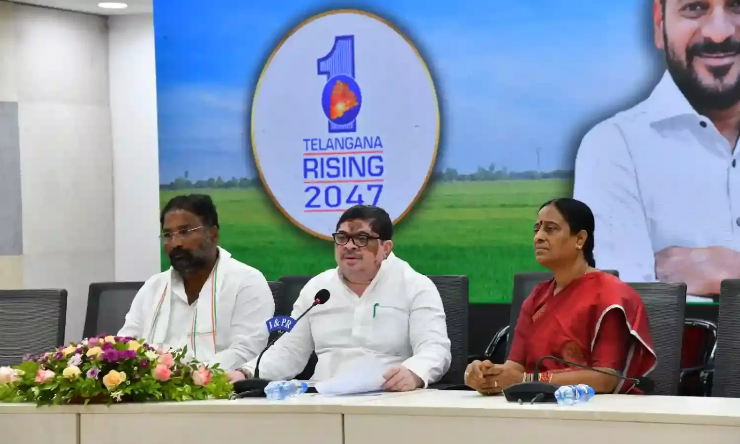 Delhi Chalo for BC reservations: Telangana CM, MPs to approach President of India for the bill