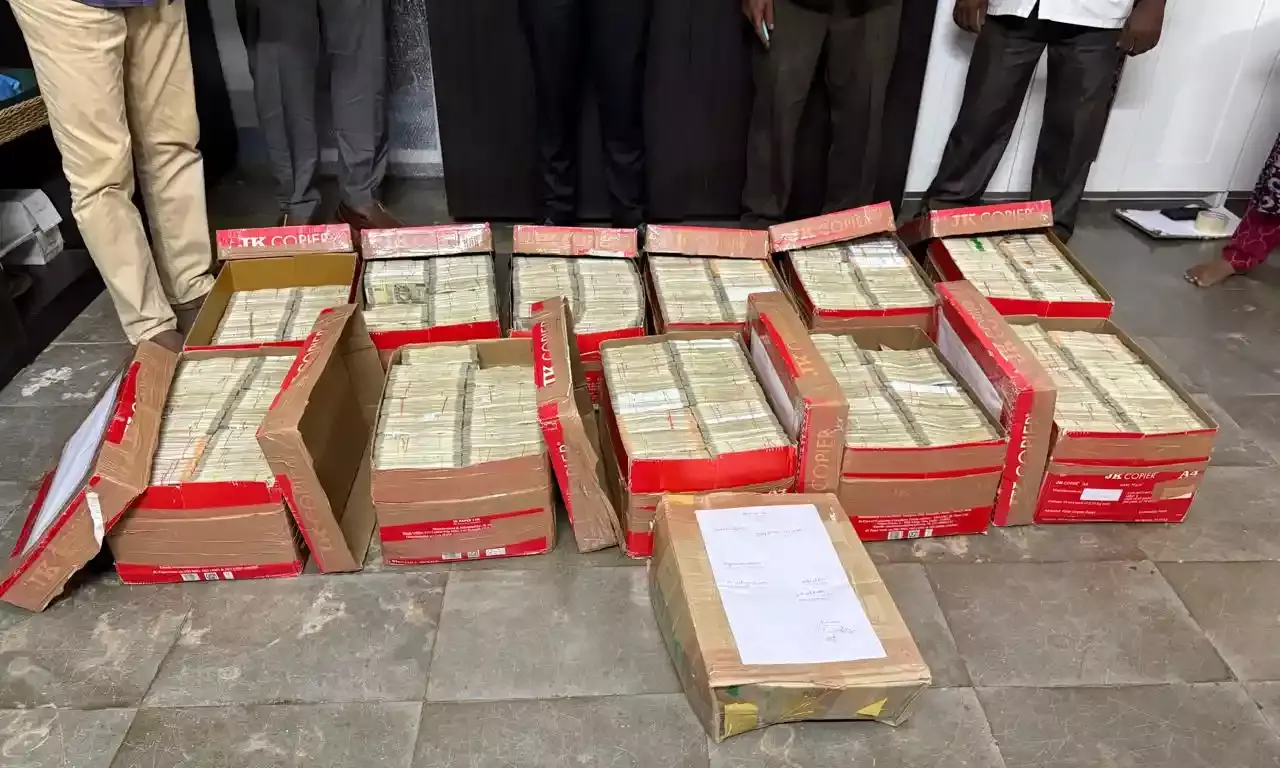 AP Liquor Scam case: Kasireddy files affidavit denying links to Rs 11 crore seized by SIT