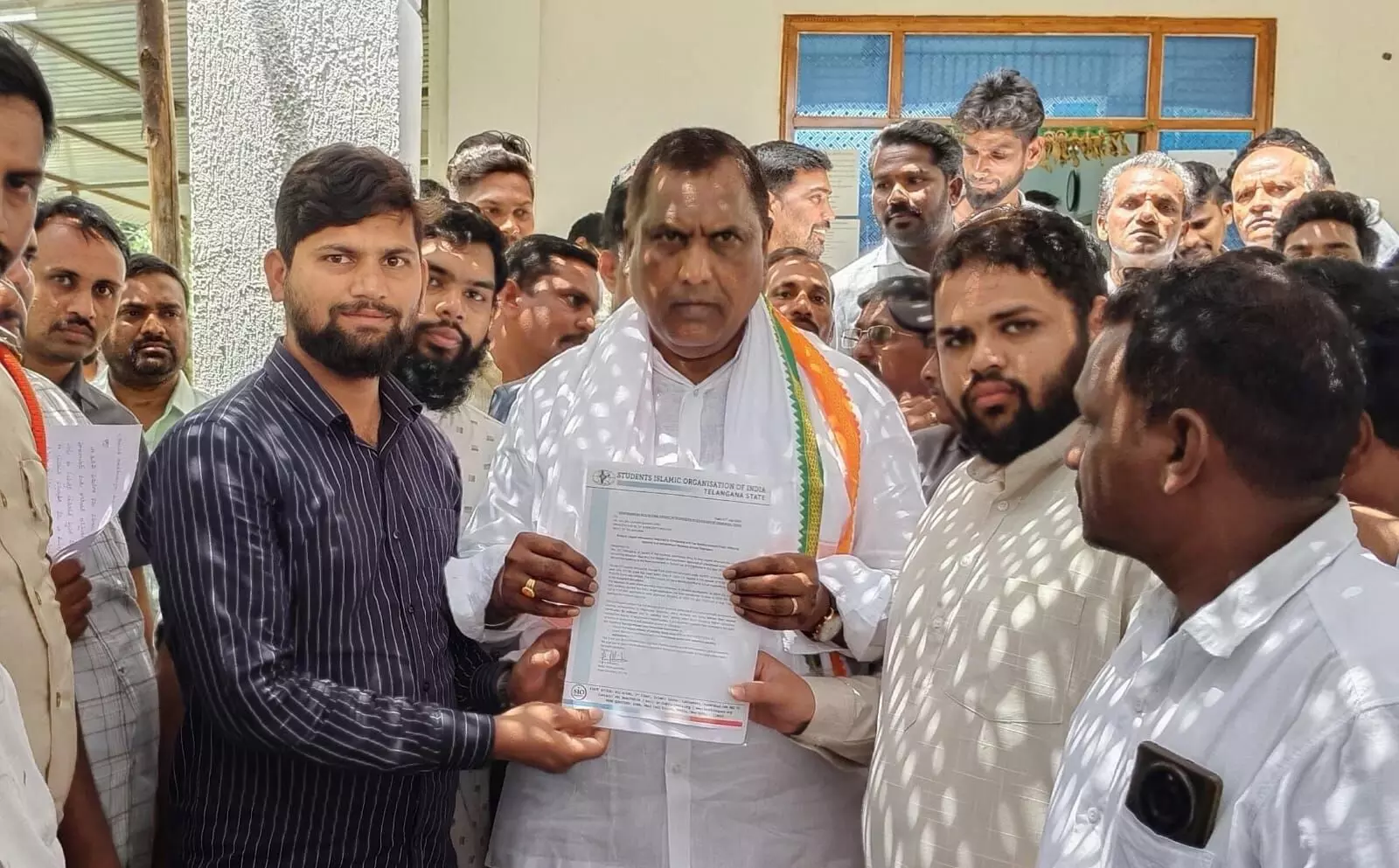 Over 1.2 lakh Telangana students await scholarships, fee reimbursement: SIO flags delay Over 1.2 lakh Telangana students await scholarships, fee reimbursement: SIO flags delay
