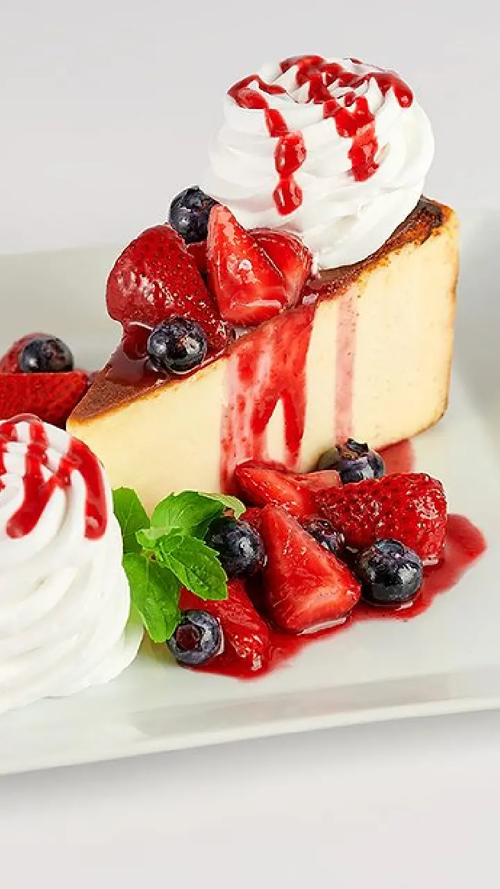 SOCIAL Celebrates World Cheesecake Day with Creamy New Basque Cheesecake