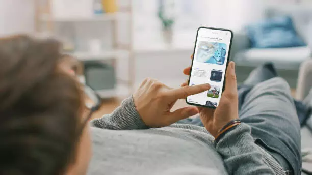 On World Wide Web Day, experts warn of Internet’s impact on mental habits and attention spans On World Wide Web Day, experts warn of Internet’s impact on mental habits and attention spans