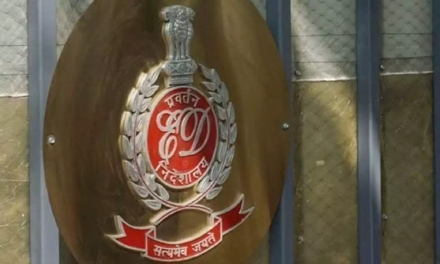 Hyderabad: CPWD ex-executive engineer Sai Komareswar, wife Padmavathi, booked for money laundering Hyderabad: CPWD ex-executive engineer Sai Komareswar, wife Padmavathi, booked for money laundering