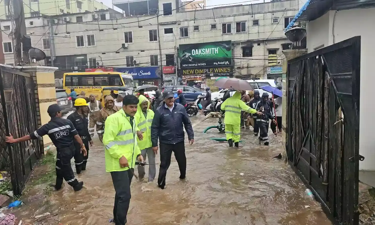 Traffic snarls to waterlogging: Few inches of rain expose administration’s preparation in Hyderabad