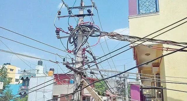 Hyderabad: Approx 550 kilometer of hazardous Low tension overhead electric conductors will be replaced Hyderabad: Approx 550 kilometer of hazardous Low tension overhead electric conductors will be replaced